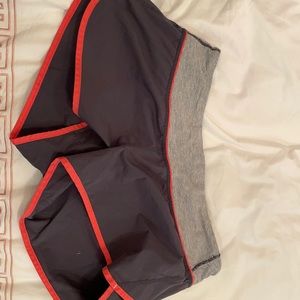 Super cute lululemon gray shorts with pink outline
